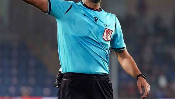 Süper Lig'in 32. haftasında düdük çalacak hakemler belli oldu