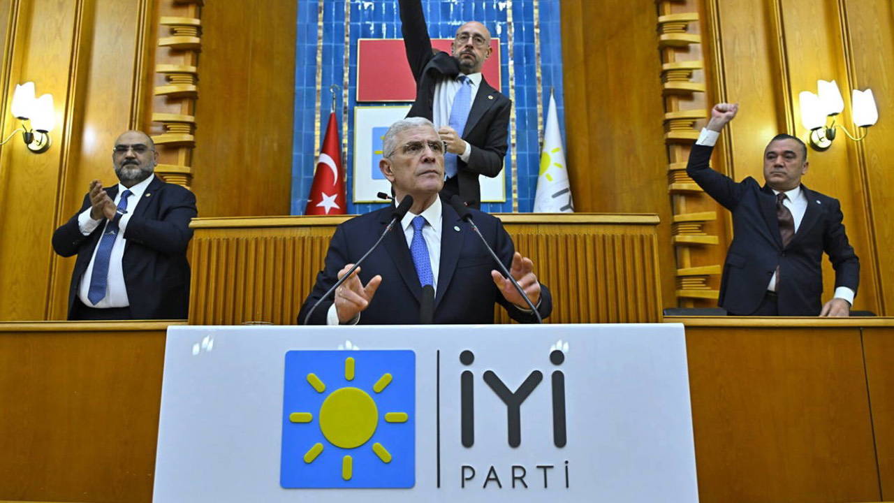 İYİ Parti'den '17 milyar dolar ne demek?' paylaşımı: Emekli ikramiyesi, sosyal konut, kira desteği, KYK bursu...