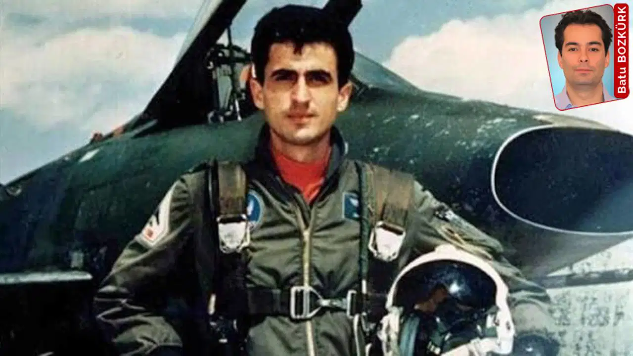 Tam 30 yıl önce, Ege Denizi üzerinde Türk ve Yunan savaş uçakları arasında yaşanan gerilimde yürek burkan bir olay meydana ge