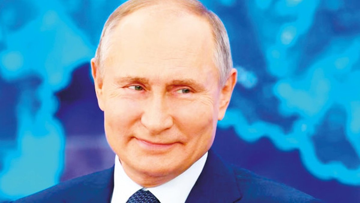 Eski ABD Başkanı Donald Trump, Rusya Devlet Başkanı Vladimir Putin ile yaptığı telefon görüşmesinin ardından dikkat çekici bi