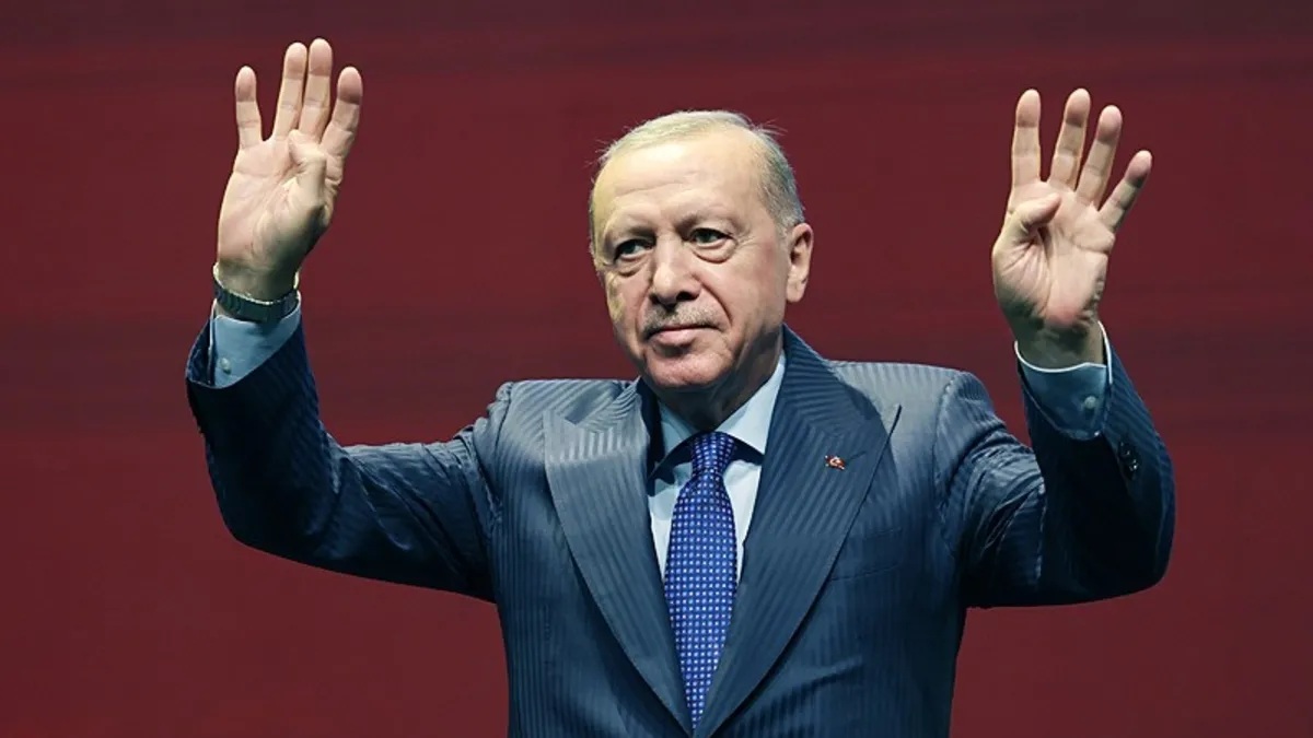 Gençlerimizi tekno oligarklardan koruyacağız