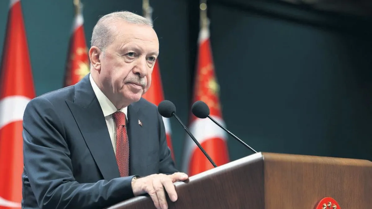 Cumhurbaşkanı Recep Tayyip Erdoğan, Beştepe'de gerçekleştirilen kabine toplantısının ardından millete seslendi.
