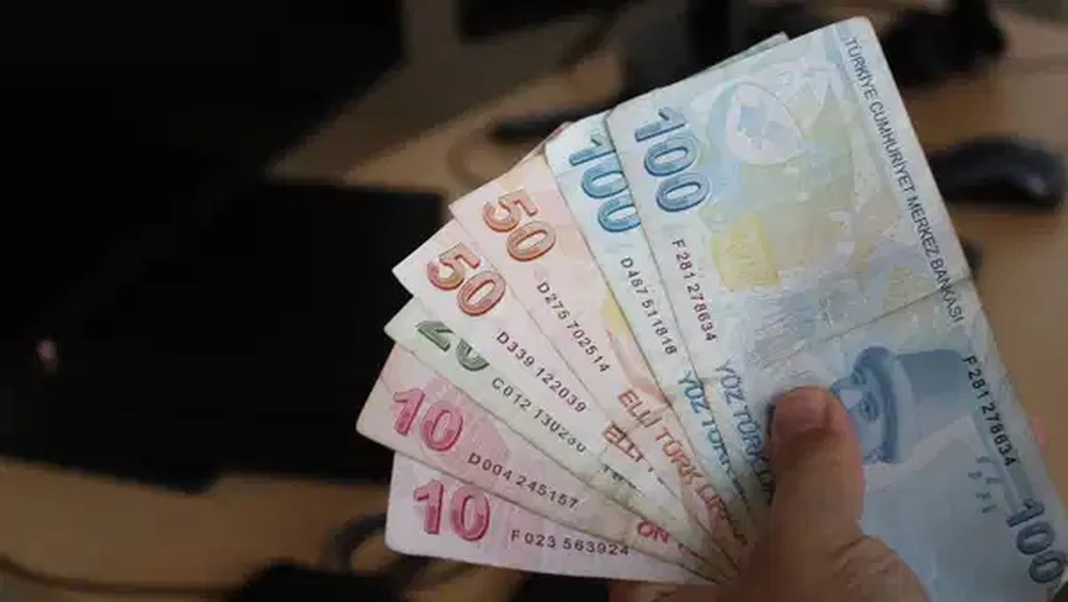 Emeklilik için eksik prim günlerini borçlanma yoluyla tamamlamak isteyenler ve Bağ-Kur ihyası yapmayı planlayan esnaflar için