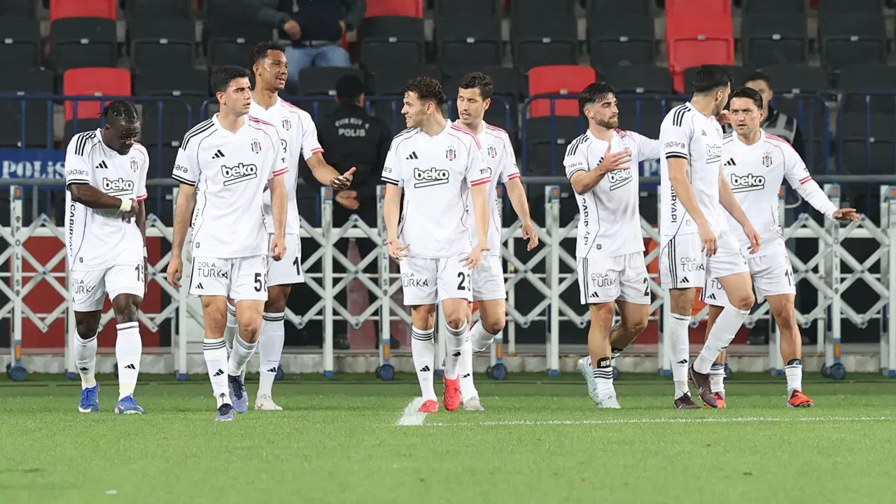Spor yazarları Gaziantep FK - Beşiktaş maçını yorumladı: 'Boşa geçen bir sezon olmaması için...'